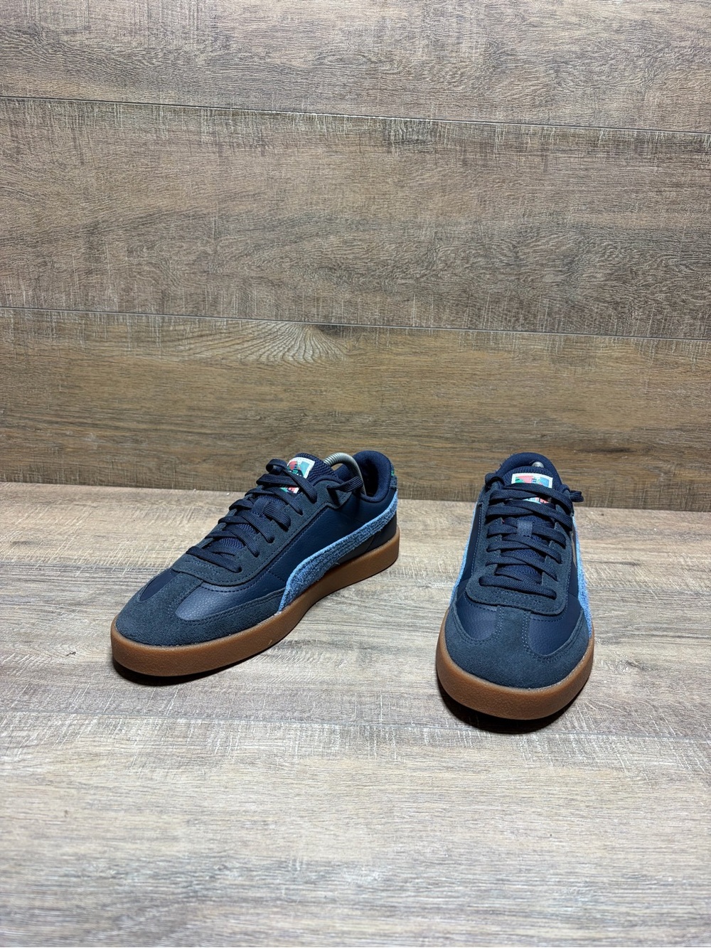 Puma Men's Navy & Brown Low-Top Athletic Sneakers